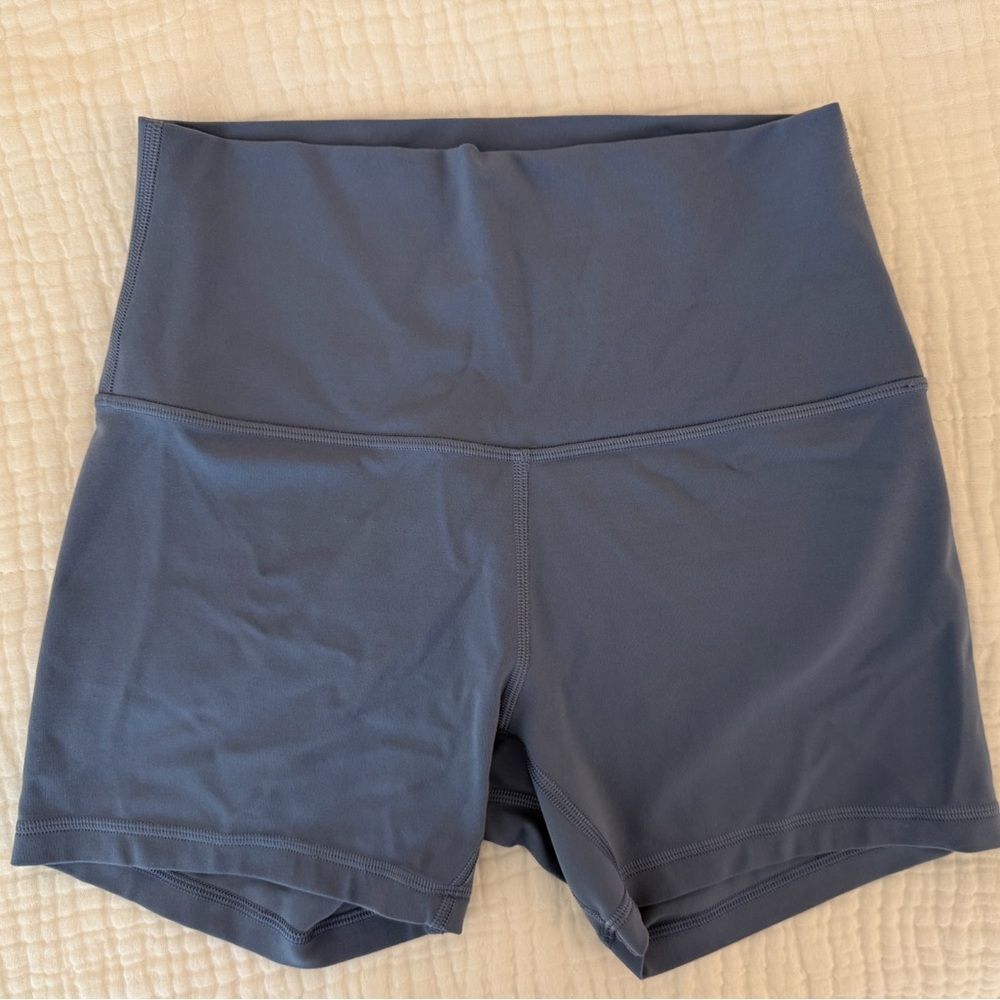 lululemon athletica High Waist Shorts - Slate Blue